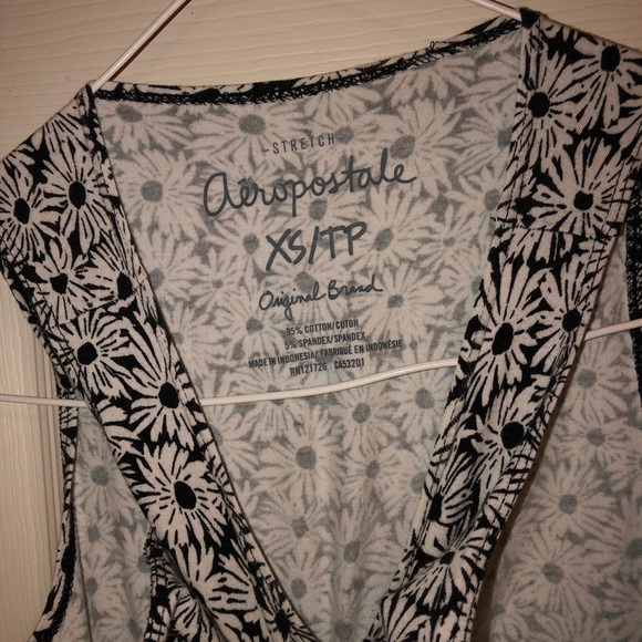 Halter Top - Picture 2 of 2